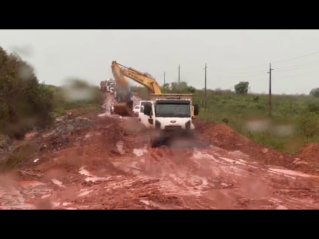 Chuva Dificulta Escoamento da Safra de Soja na Rodovia MT 322